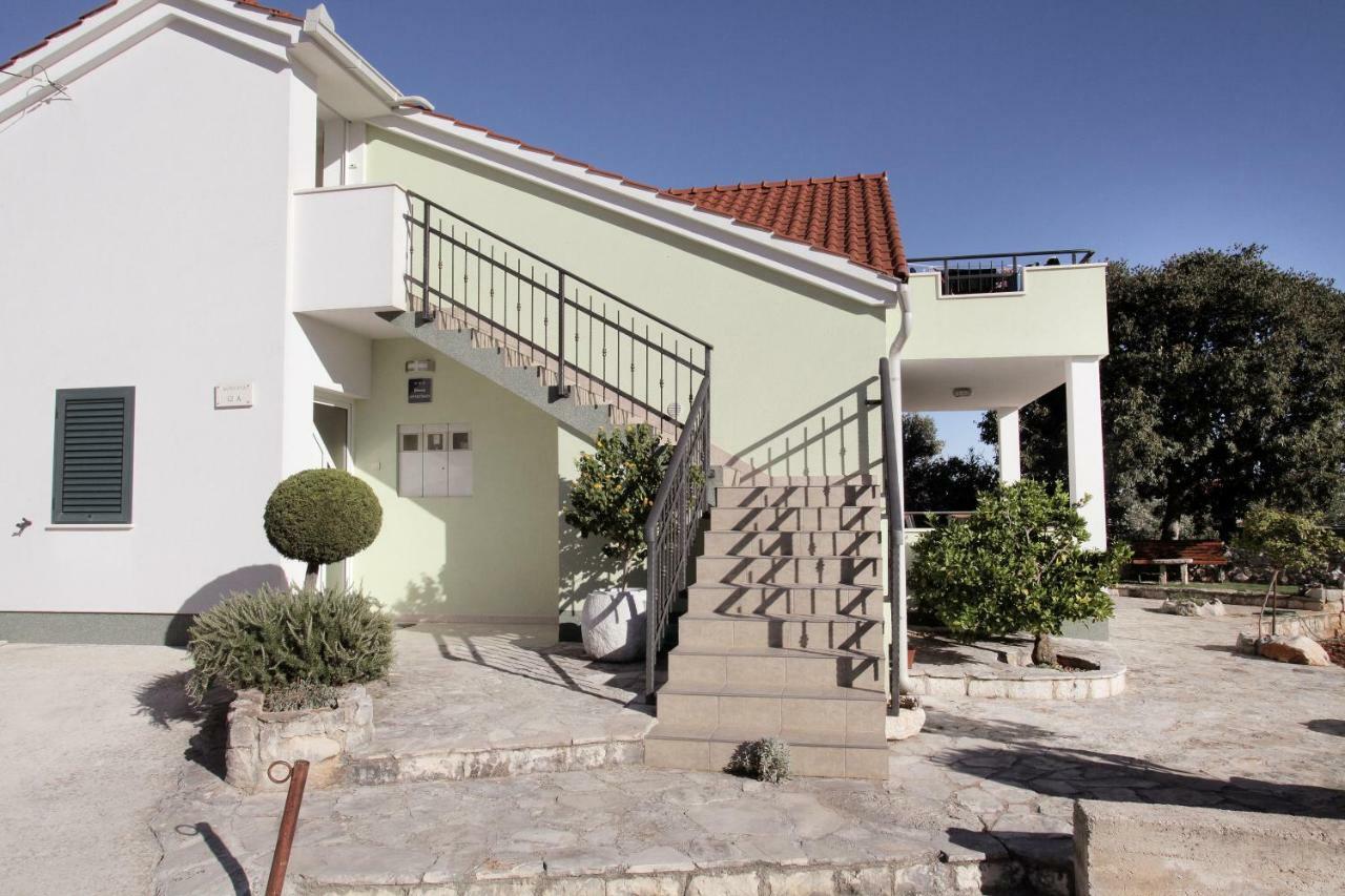 Apartman Tone Trogir Luaran gambar